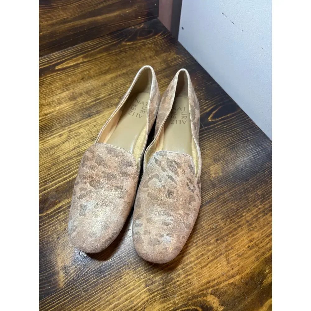 Naturalizer Tan‎ Animal Print Loafers Size 7